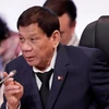 Presidente filipino Rodrigo Duterte llama a la rendición de insurgentes 