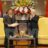 Máximo dirigente de Laos finaliza con éxito su visita a Vietnam