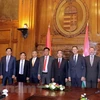 Vietnam y Hungría promueven lazos de cooperación económica