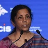 Ministra de Defensa de la India visita Vietnam