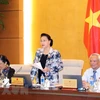 Comité Permanente del Parlamento vietnamita analiza tres proyectos de leyes