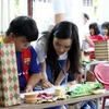 Continúan jóvenes vietnamitas residentes en exterior su recorrido en tierra natal