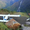 Desaparece avión con nueve personas a bordo en este de Indonesia