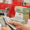 Vietnam reduce la propiedad del Estado en los bancos estatales