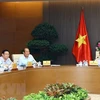Comité permanente del gobierno de Vietnam discute situación socioeconómica