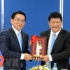 Asociaciones de amistad de Vietnam y Laos por estrechar cooperación bilateral 