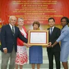 Vietnam honra a Fundación estadounidense por sus aportes a reducción de pobreza 