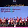 Honran a agricultores destacados de Vietnam durante este año