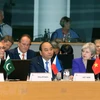 ASEM 12: Europa busca apoyo asiático en temas clave
