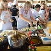 Efectúan concurso gastronómico para diplomáticos extranjeros en Vietnam 