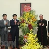 Arzobispo de Arquidiócesis de Hanoi apoya lazos entre comunidad religiosa y gobierno local