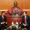 Organizaciones de masas de Laos y Vietnam fortalecen cooperación 