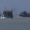 Rescatan a decenas de marineros vietnamitas accidentados en el mar