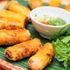 Rollito de primavera frito, plato más popular de Vietnam