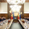 Rumania concede importancia al fomento de nexos con Vietnam, afirma premier 