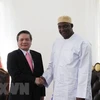 Promueve Gambia el fortalecimiento de sus nexos comerciales con Vietnam