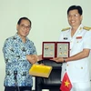 Aspiran a fortalecer cooperación entre los Ejércitos y las Marinas de Vietnam e Indonesia