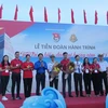 Zarpan jóvenes vietnamitas para participar en programa nacional de islas y mares