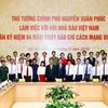Premier vietnamita insta a la prensa a combatir las noticias falsas 