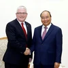 Otorga Vietnam medalla de amistad a embajador australiano 