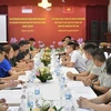 Intercambian experiencias jóvenes oficiales de Vietnam y Singapur