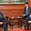 Recibe alto funcionario de Ciudad Ho Chi Minh al embajador de Francia