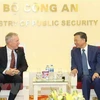 Recibe ministro de Seguridad Pública de Vietnam a representante de Google