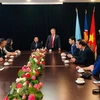 Intercambian Vietnam y Ucrania experiencias en administración pública