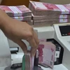 Baja Indonesia tasa de interés por cuarto mes consecutivo