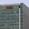 Multa Singapur al gigante bancario suizo UBS por operaciones engañosas