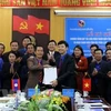 Estrechan cooperación entre uniones de jóvenes de Vietnam y Laos