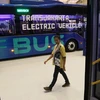 Iniciarán en capital indonesia uso piloto de autobuses eléctricos en enero