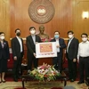 Ministerio de Salud de Vietnam recibe donación de suministros médicos