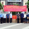 Provincia vietnamita apoya con suministros a localidad laosiana para frenar el COVID-19