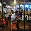 Tailandia considera levantar el toque de queda nocturno