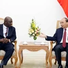 Premier de Vietnam apoya el impulso de los vínculos comerciales con Nigeria 
