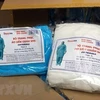 Vietnam: Procesan a cuatro individuos por vender falsificaciones de ropa de protección médica