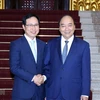 Premier afirma su apoyo a la operación de Samsung en Vietnam