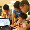 Lanzan en Vietnam campamento de verano de enseñanza de programación para niños