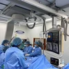 Realizan primera cirugía híbrida en paciente con cardiopatías congénitas en Vietnam