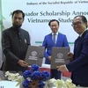 Embajada de Vietnam anuncia becas de las universidades de la India en 2021 