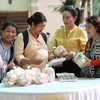 Vietnam apoya a un millón de mujeres a hacer negocios