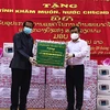 Quang Binh de Vietnam respalda lucha antipandémica de provincia laosiana