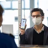 Vietjet probará pasaporte sanitario electrónico para vuelos internacionales