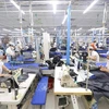 Exportaciones de confecciones y textiles de Vietnam aumentan en primeros cinco meses