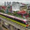 Ponen a prueba funcionamiento de sección elevada de tren urbano Nhon-Hanoi 