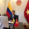 Embajador de Vietnam entrega cartas credenciales al presidente de Colombia