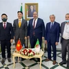 Fortalecen cooperación entre Partido Comunista de Vietnam y Frente de Liberación Nacional de Argelia