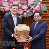 Primer ministro de Vietnam recibe al embajador polaco