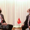 Presidente de Vietnam dialoga con dirigentes de países y organizaciones internacionales